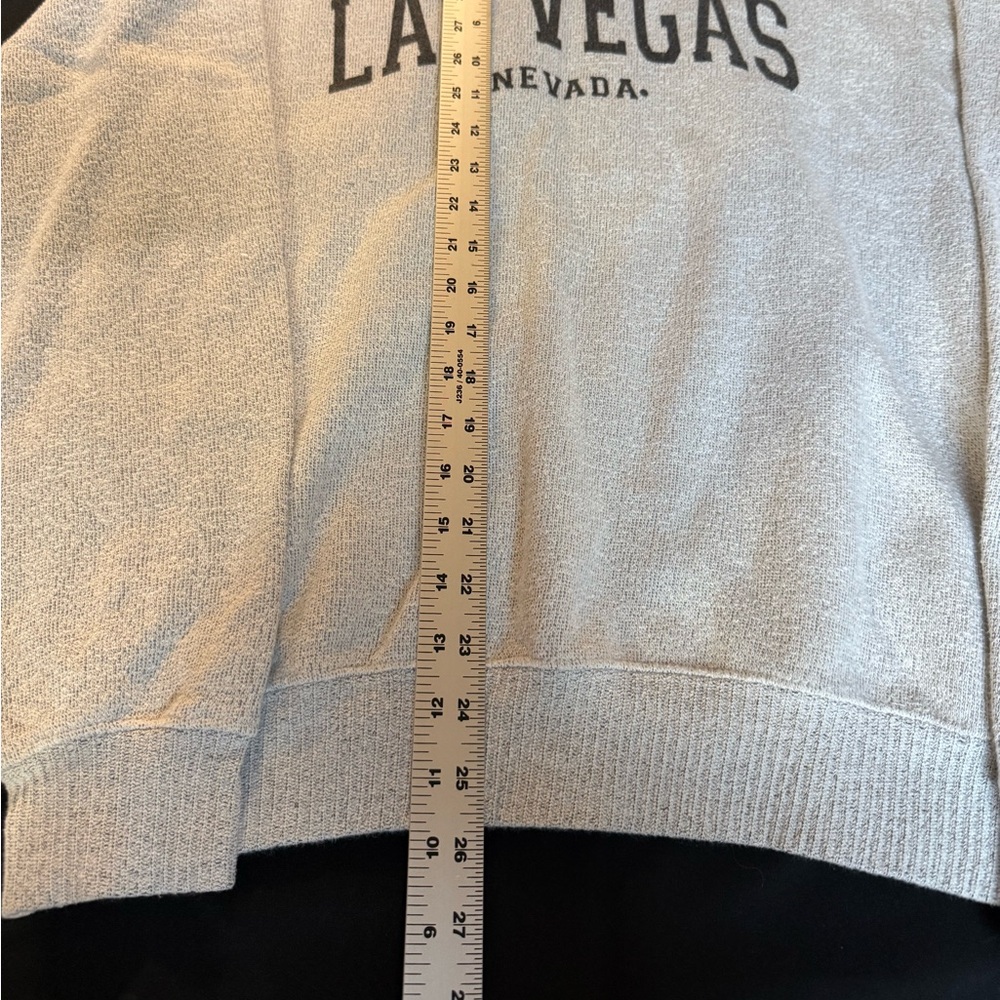 Heathered gray Las Vegas Sweatshirt - Picture 6 of 8